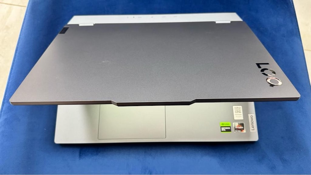 LENOVO LOQ AMD RYZEN 5 24Gb ddr5 ram rtx 3050 6 gb 512 gb m2 ssd - 5
