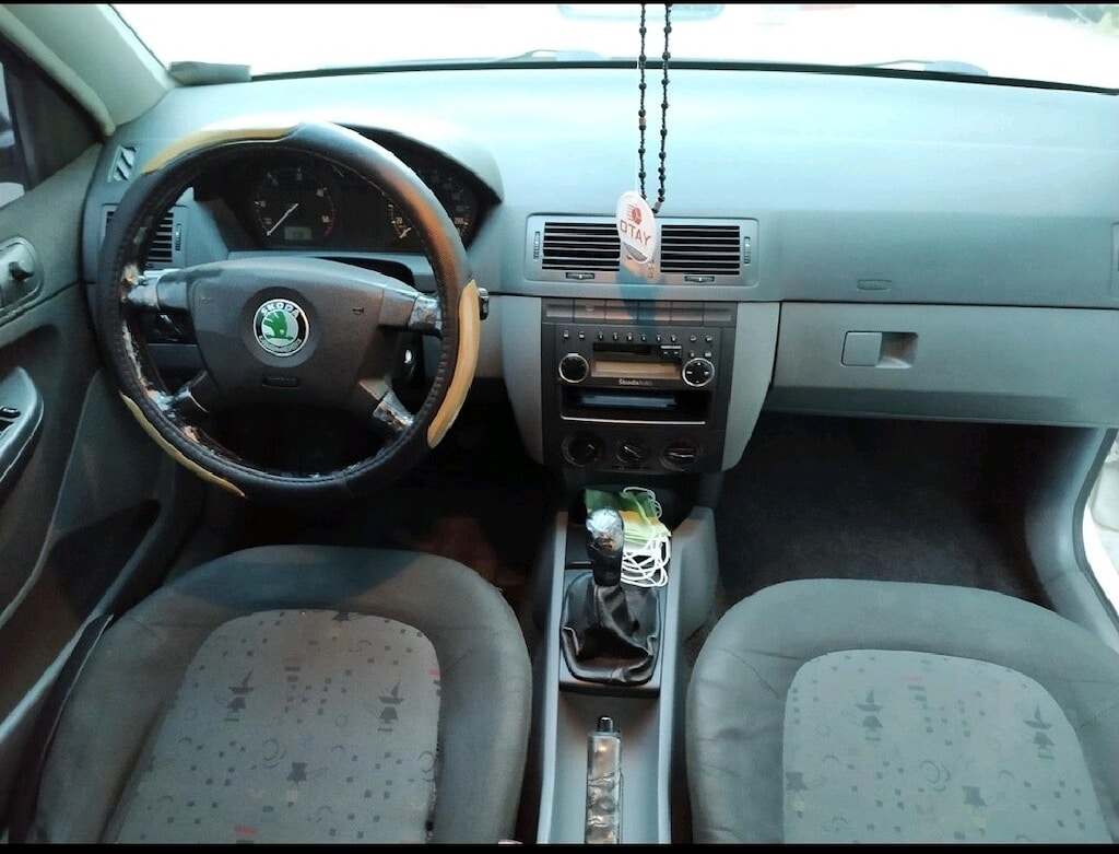 2005 Skoda Fabia sedan - 2