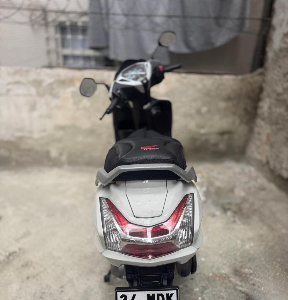 Honda activa 125 - 6