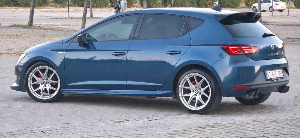 SEAT LEON 1.4 TSI FR - 19