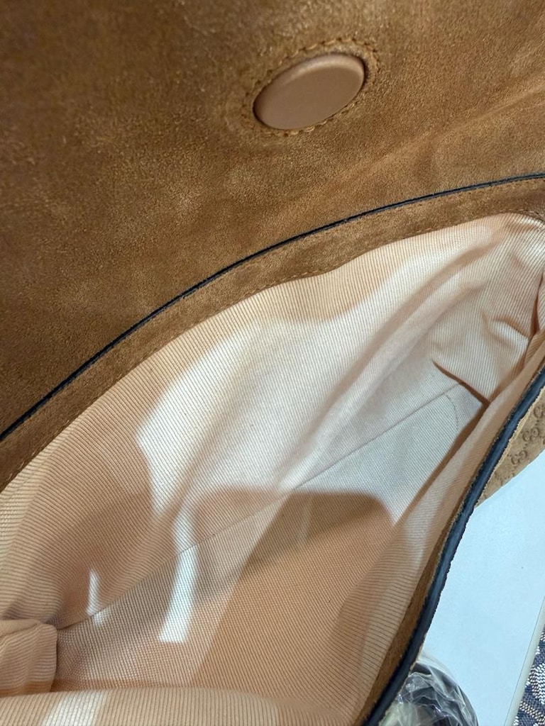 Gucci GG Monogram Süet Taba Omuz Çantası - 12