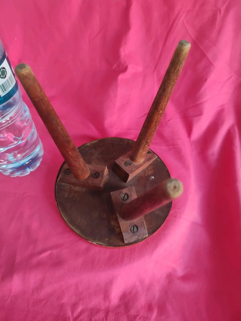 Orijinal Vintage Mid-Century Modern Tripod Çiçeklik / Sehpa (1950 ler - 4