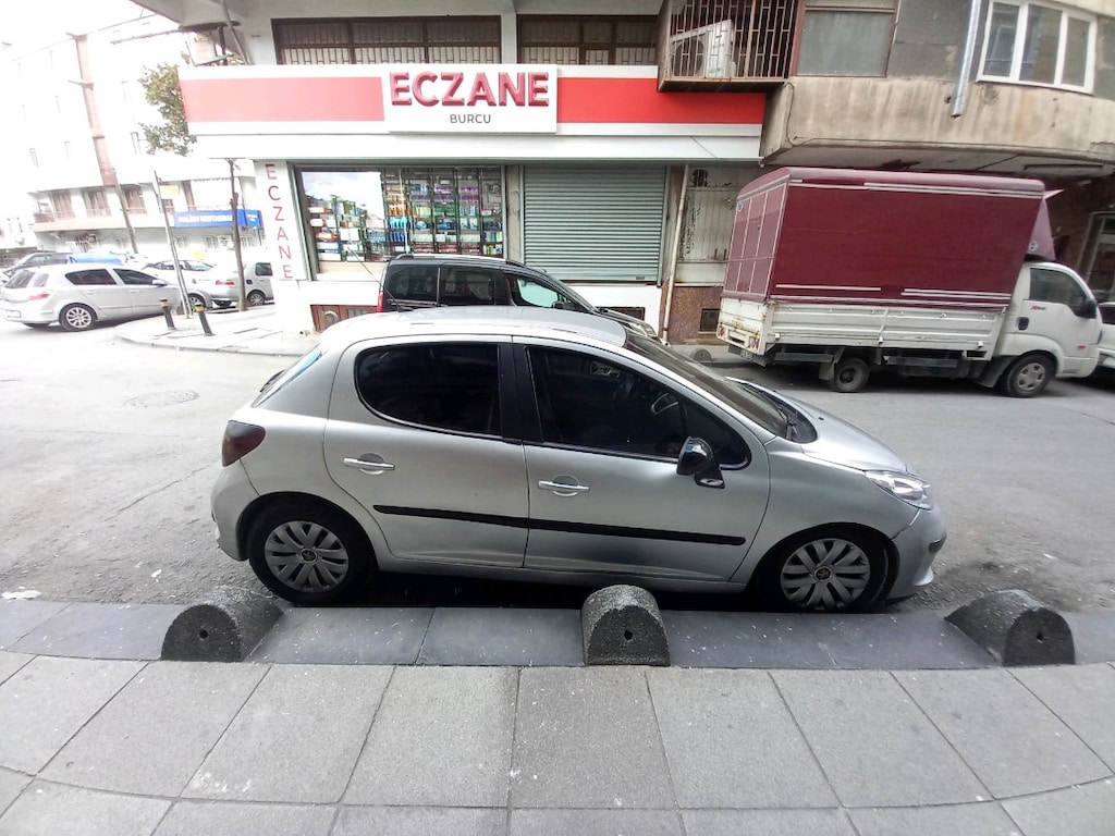 Sahibinden Peugeot 207 1.4 HDI - 11