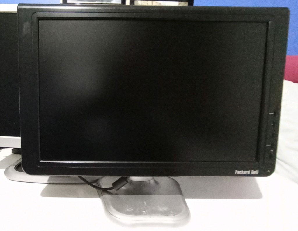 2. El 19" Monitör - 3