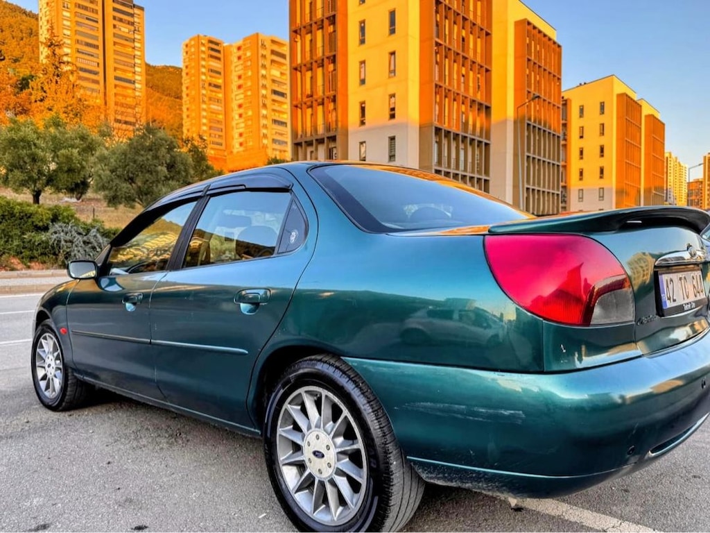 Ford mondeo 2000 model - 3