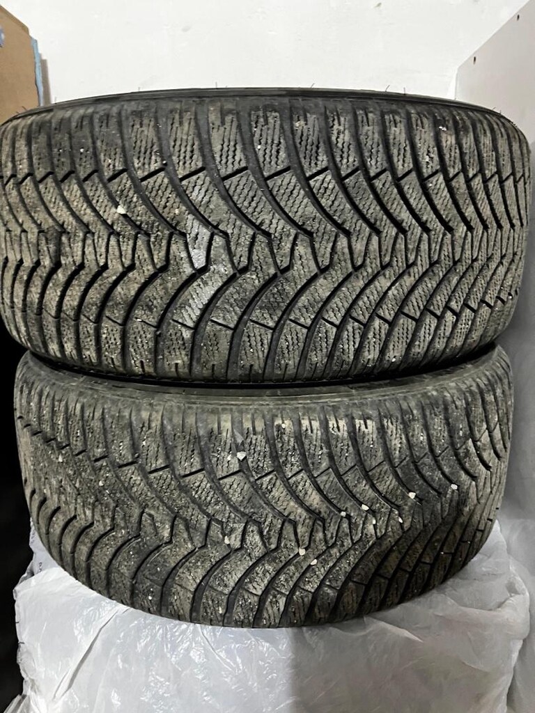 235x45x17 dunlop kışlık lastik - 2