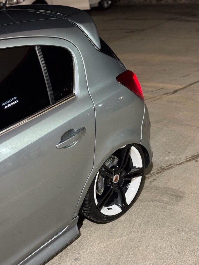 2012 Corsa Essentia - 7