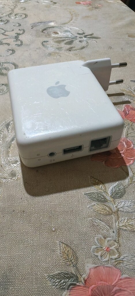 Apple airport model no a1264 - 2