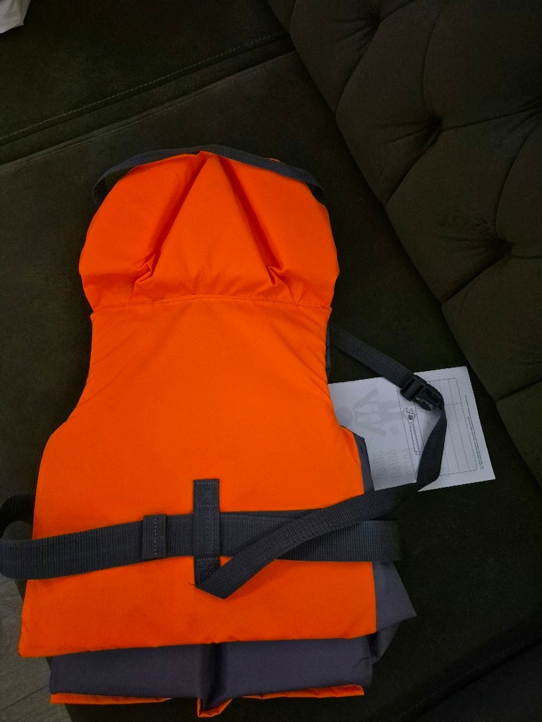 SIFIR HİÇ KULLANILMAMIŞ DECATHLON TRIBORD CAN YELEĞİ 30-40 KG