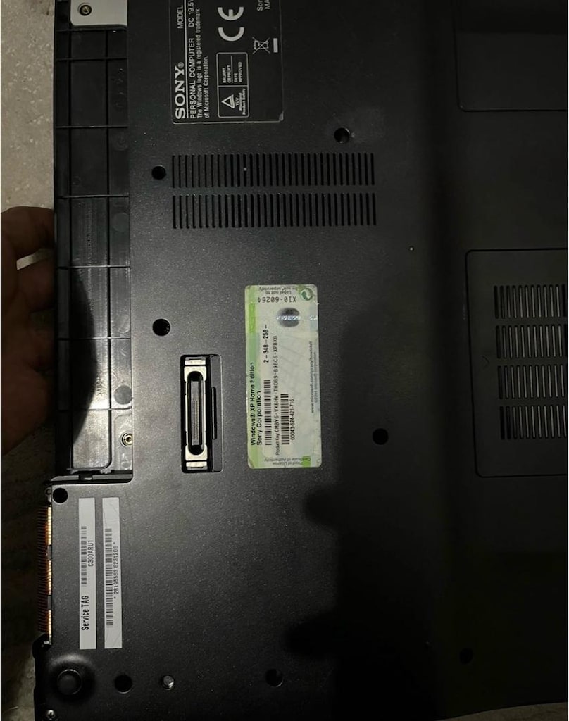 Sony Leptop Temiz Çalışır durumda - 4