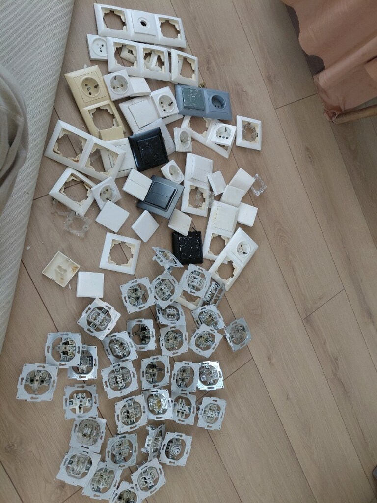 priz ve elektrik düğmeleri - 3