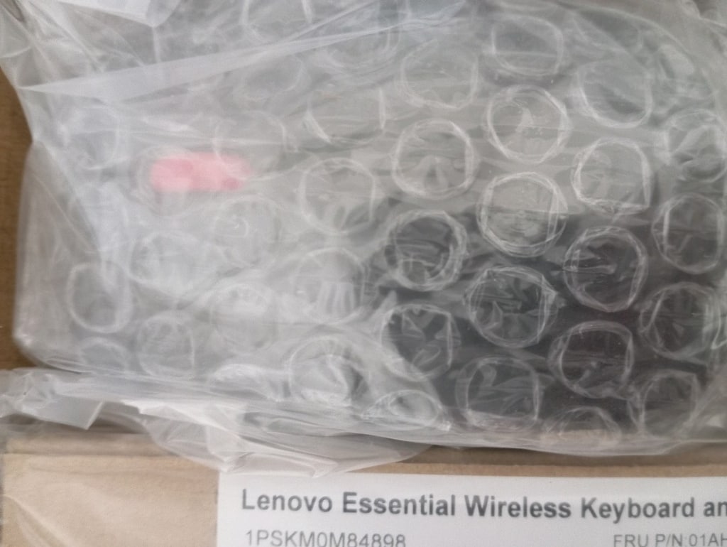 yeni sıfır orjinal Lenovo kablosuz klavye mouse seti - 2