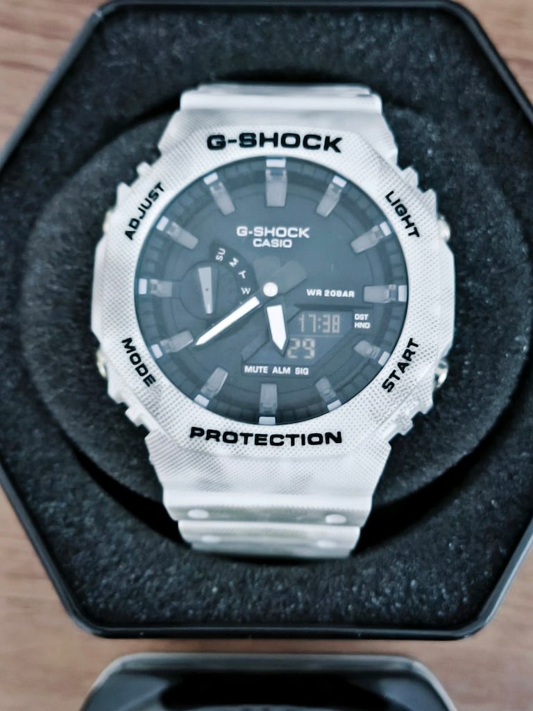CASİO G-SHOCK - 6