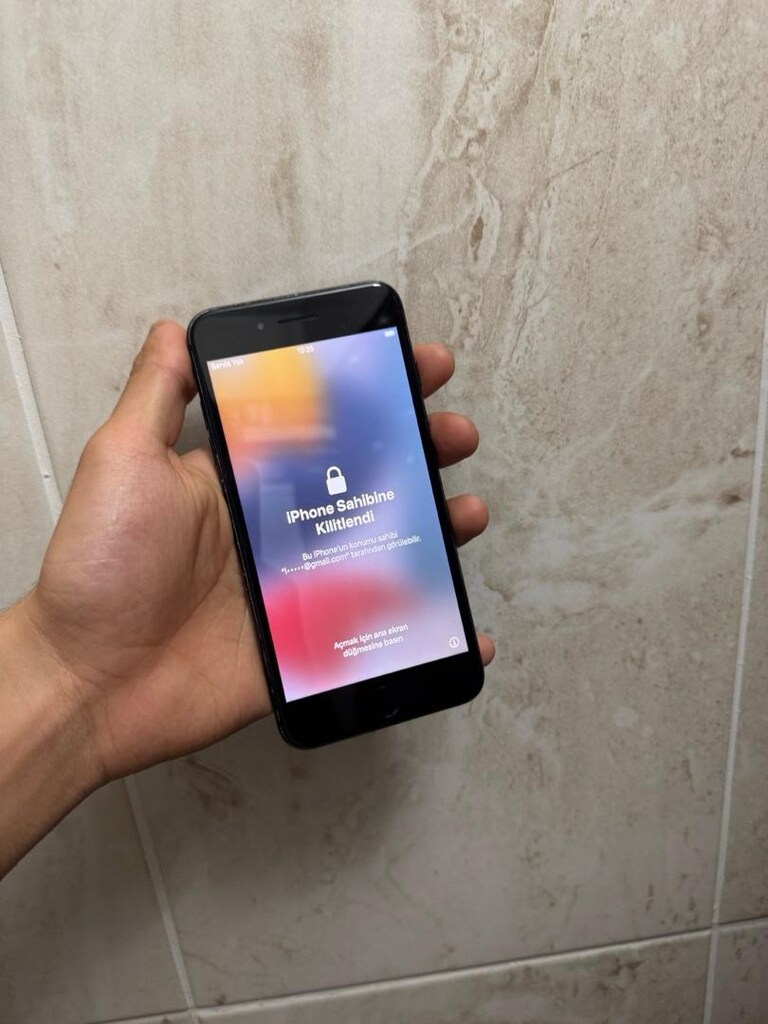 Apple 7 Plus TR cihazı İcoldu kitli - 9