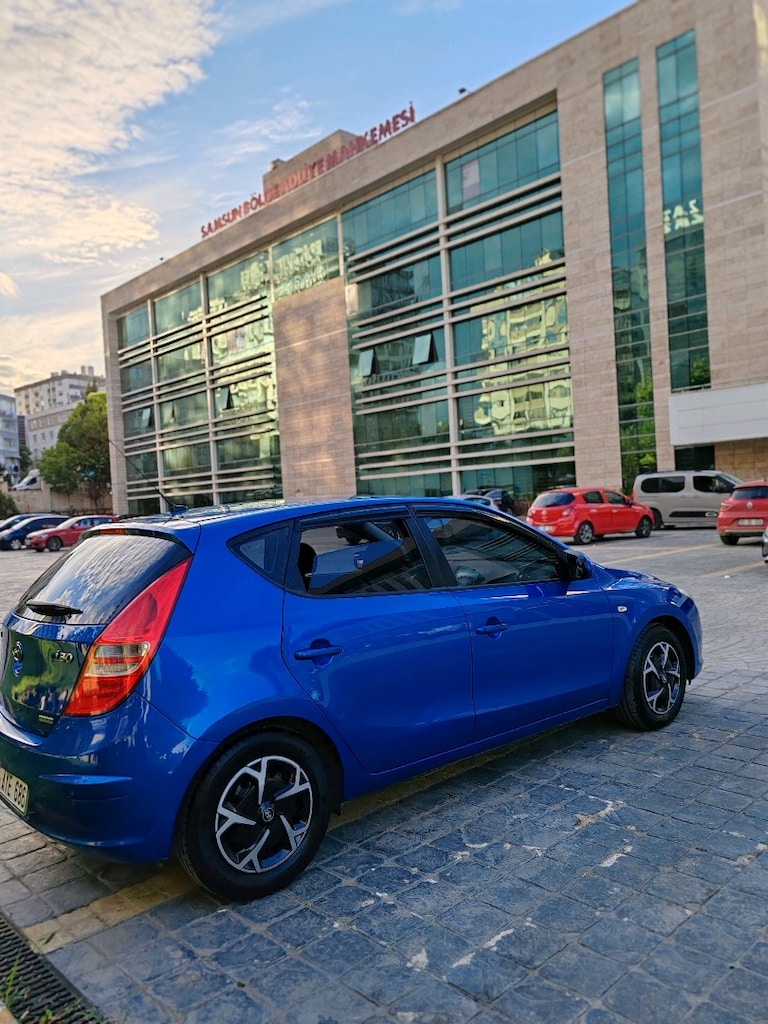Mavi boncuk satışta - 9