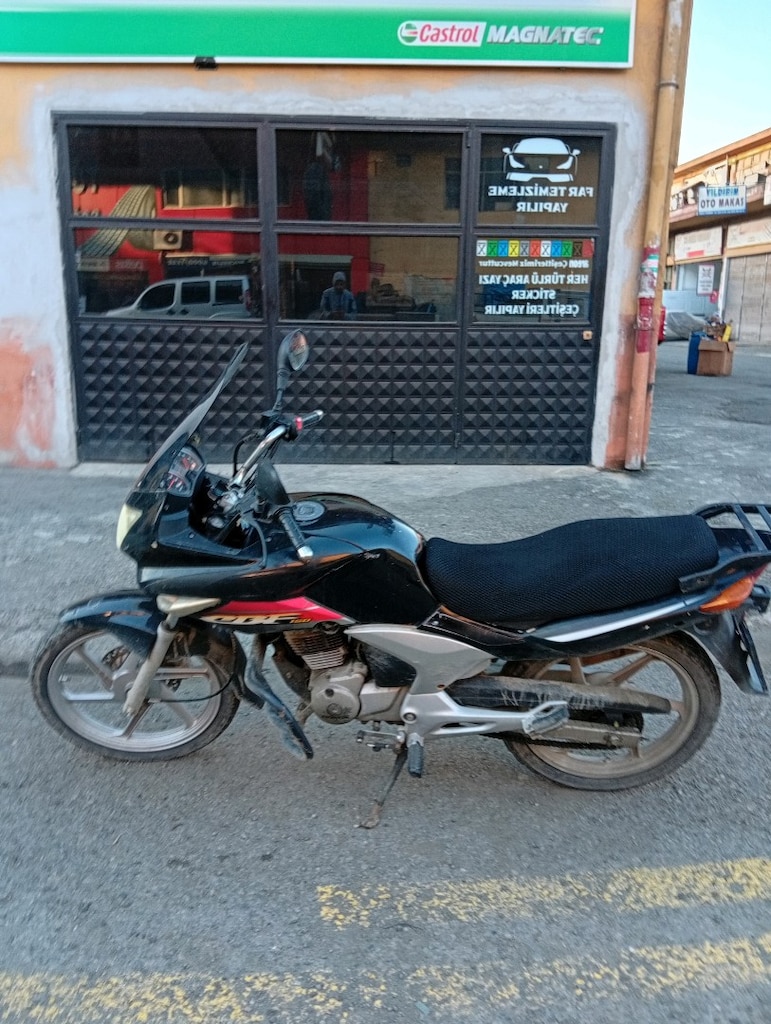 CBF 150 2009 model - 3
