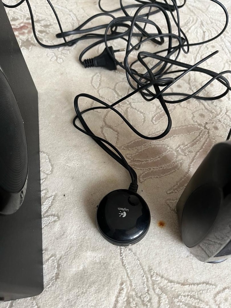 logitech basslı hoparlör - 2