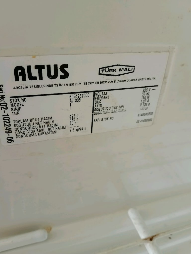 Altus 335 buzdolabı - 3