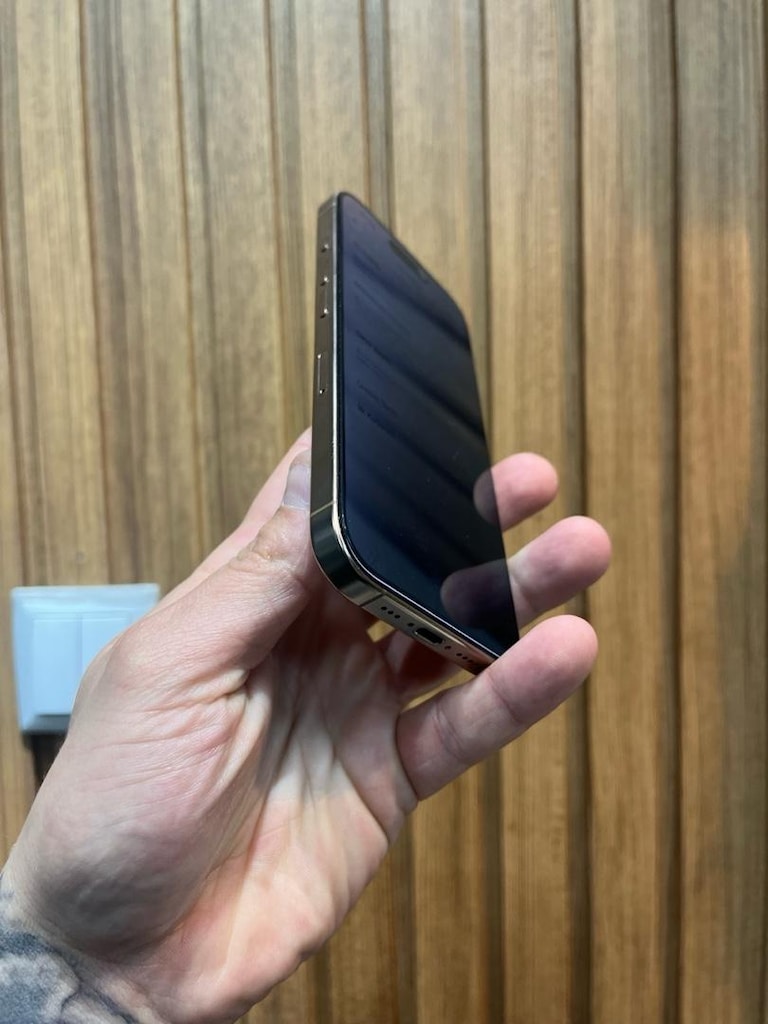 İphone 16 pro YD - 3