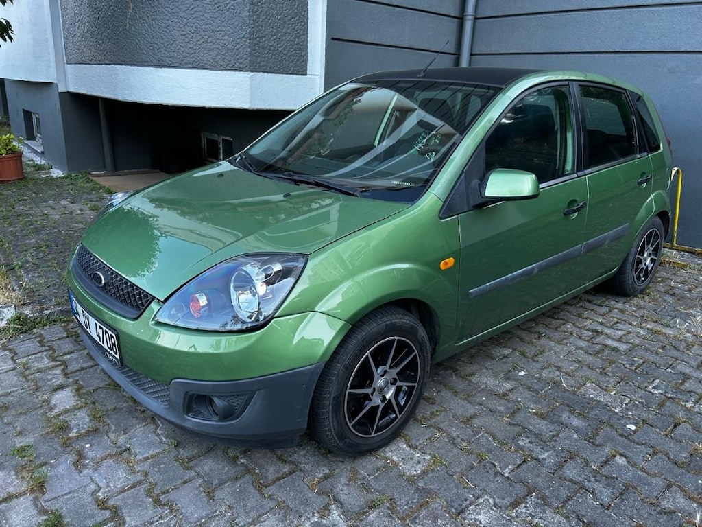 Ford Fiesta - 5