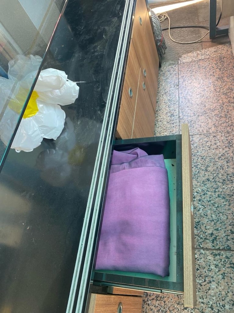 satılık özel imalat teşhir dolabı - 3