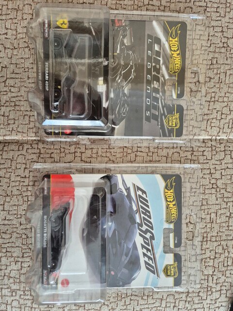 Hot Wheels Chase Ferrari 499p ve Bugatti Bolide fiyatlar açıklamada