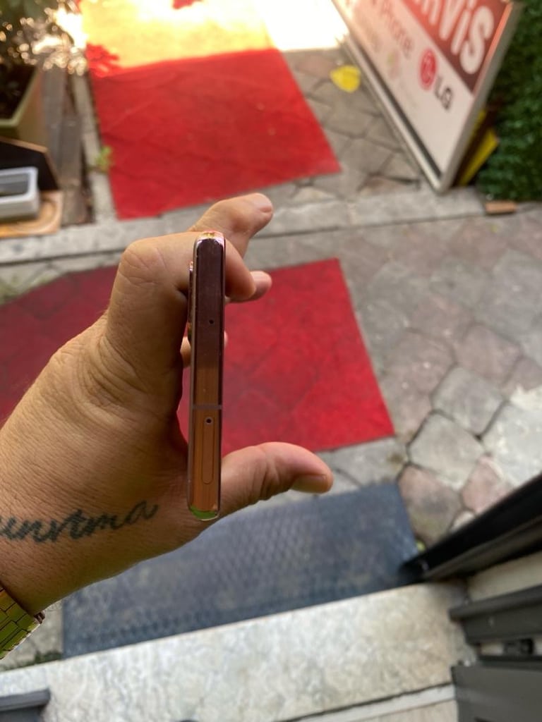 Nokta hatasız Note 20 Ultura 256 gb 8 ram - 3