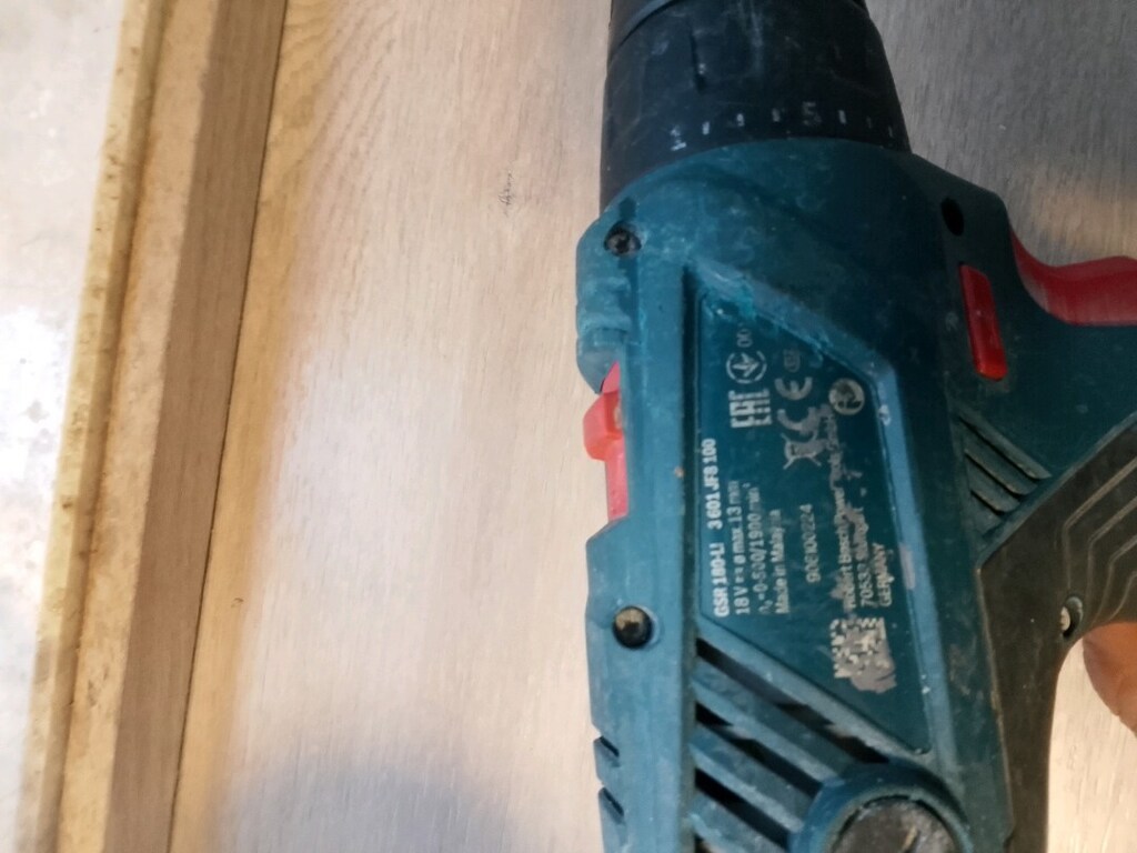 Bosch 1.8 vşarjli matkap - 3