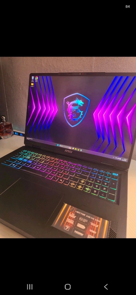 ACİL SATILIK‼ MSI Vector A18 HX A9WHG Gaming Laptop ( TEMİZ CİHAZ )