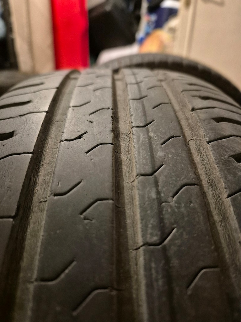 continental 185/65/15 T XL - 4