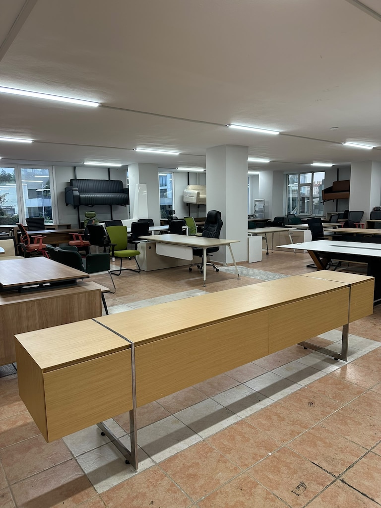 KLAS OFİS ÜSKÜDAR 300x50 CM NURUS AKÇE ARKA KONSOL İKİNCİ EL - 2