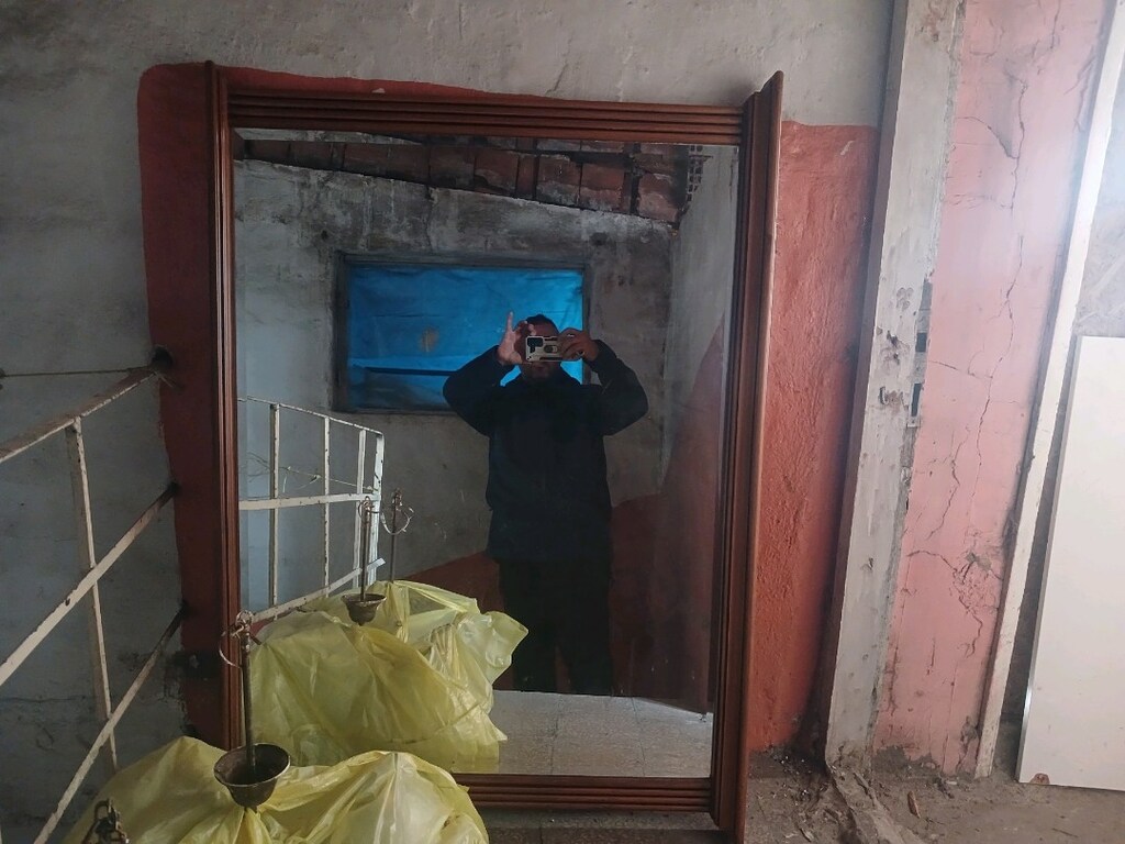 ayna - 2