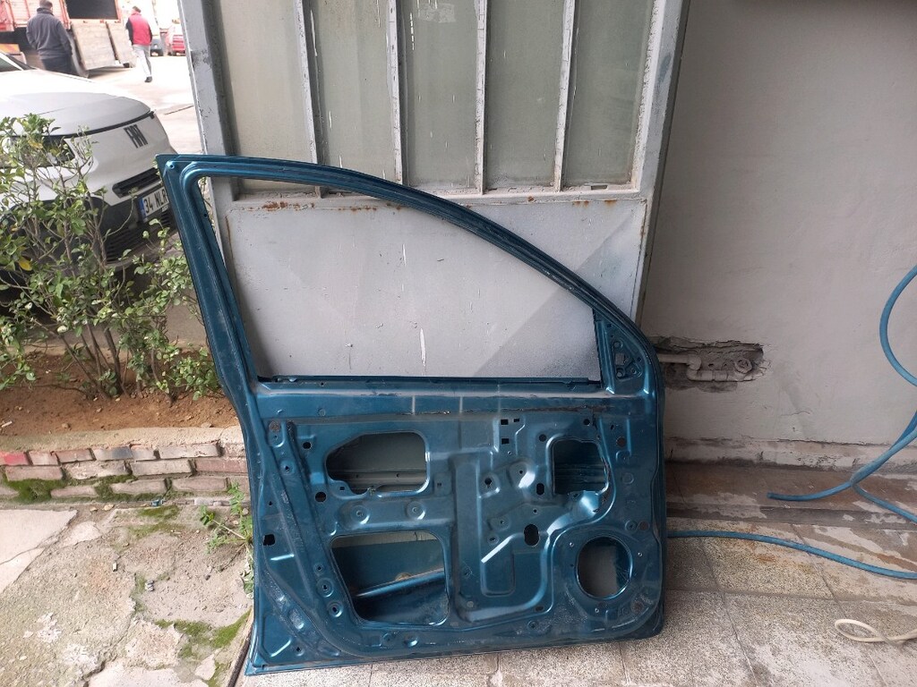 NISSAN MİCRA SOL ÖN KAPI - 6