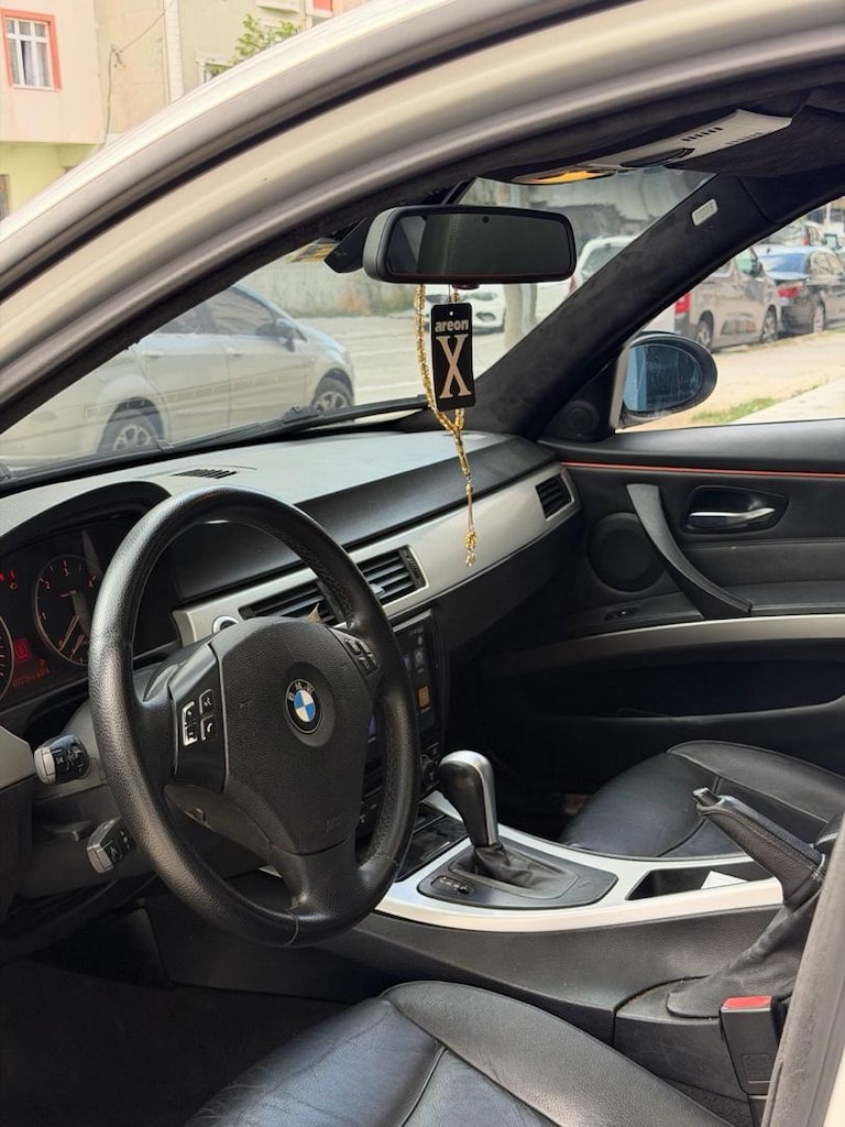 BMW 320d e90 - 9
