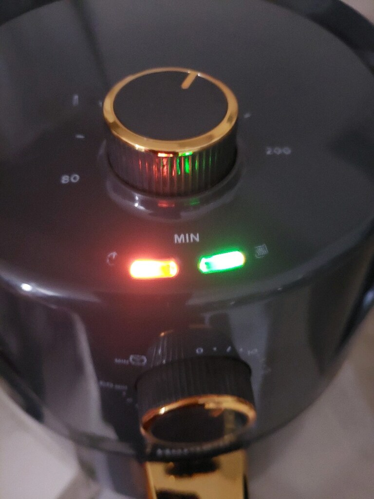 Homend Airfryer. Zaman ayarlı. 2505H modeli. Ayrıca Fan özelliği. - 2