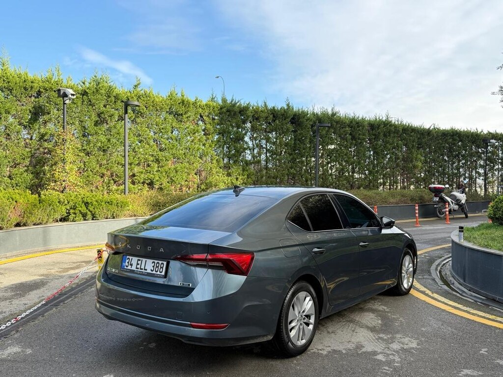 2021 - SKODA - OCTAVİA - ELİTE - 1.0 E TECH - 110 HP - 10