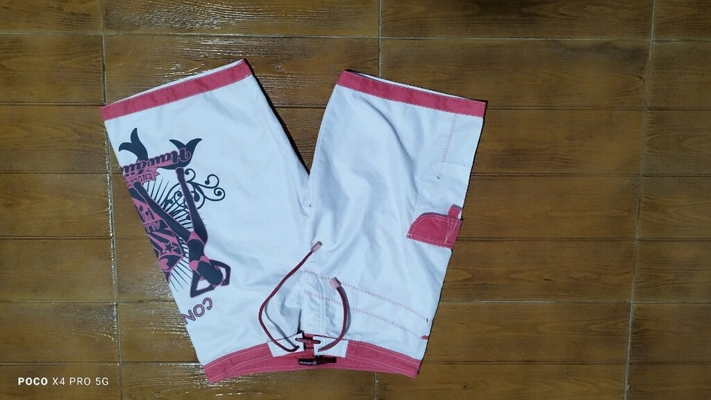 #Converse ünlü ve pahalı marka şık şort..Piyasası 3500 TL üzeridir.