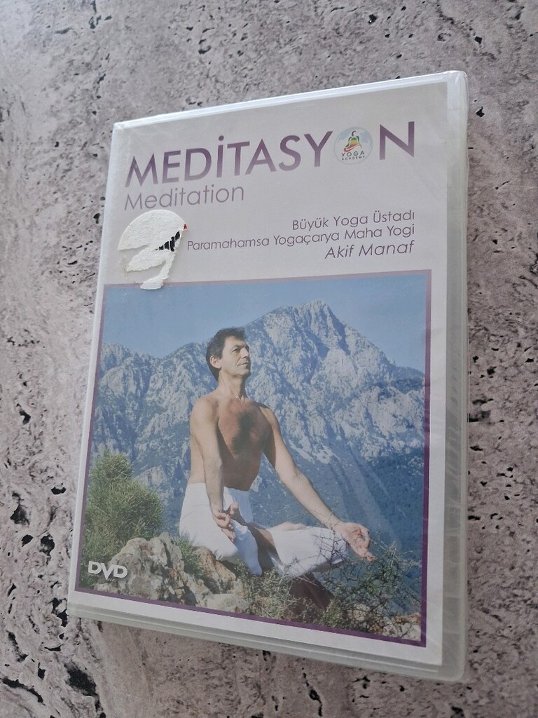 Meditasyon yoga dvdsi ev kolleksiyonudur. - 2