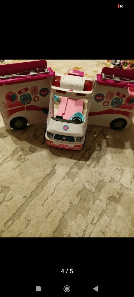 Barbie ambulans - 4