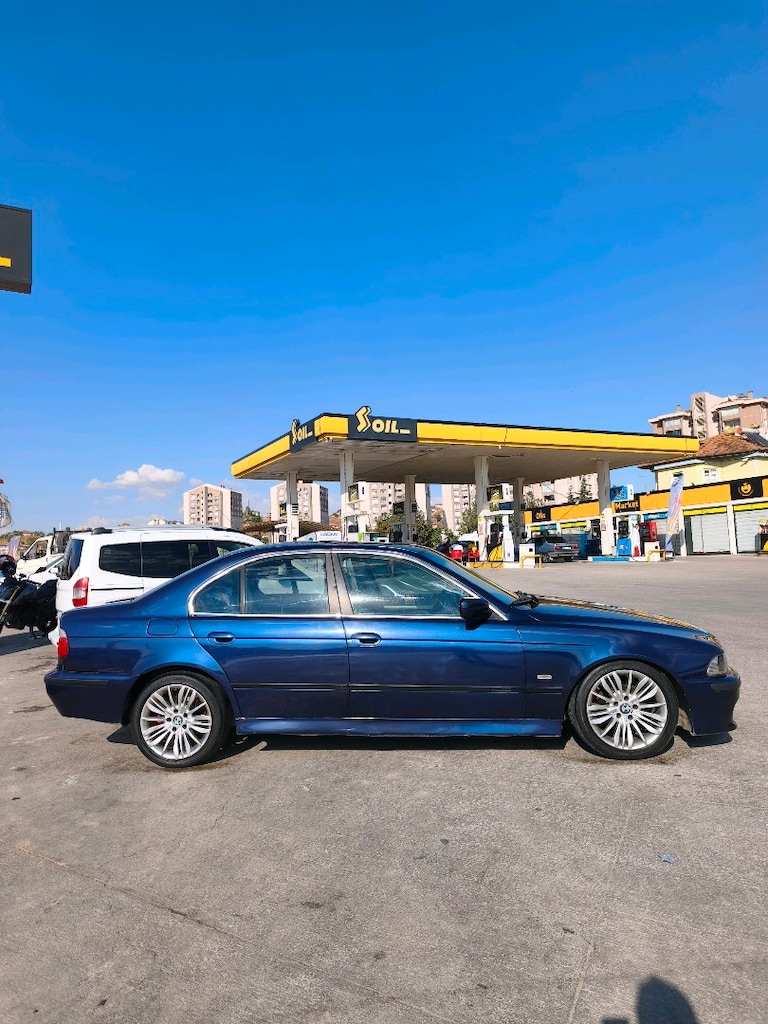 SAHİBİNDEN E39 5.28İA OTOMATİK - 5
