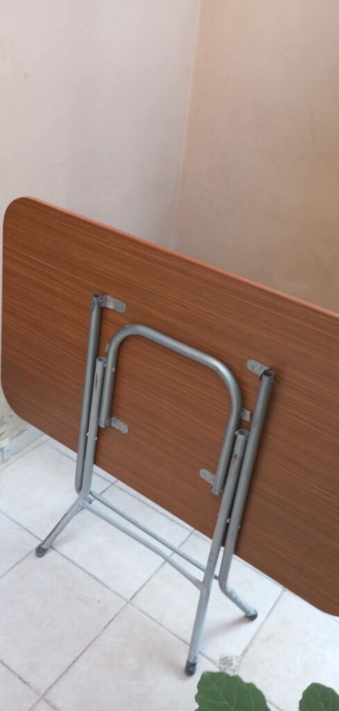 KATLANABİLİR MASA BAHÇE BALKON MUTFAK İÇİN SIFIR AYARINDA 1500 TL - 2