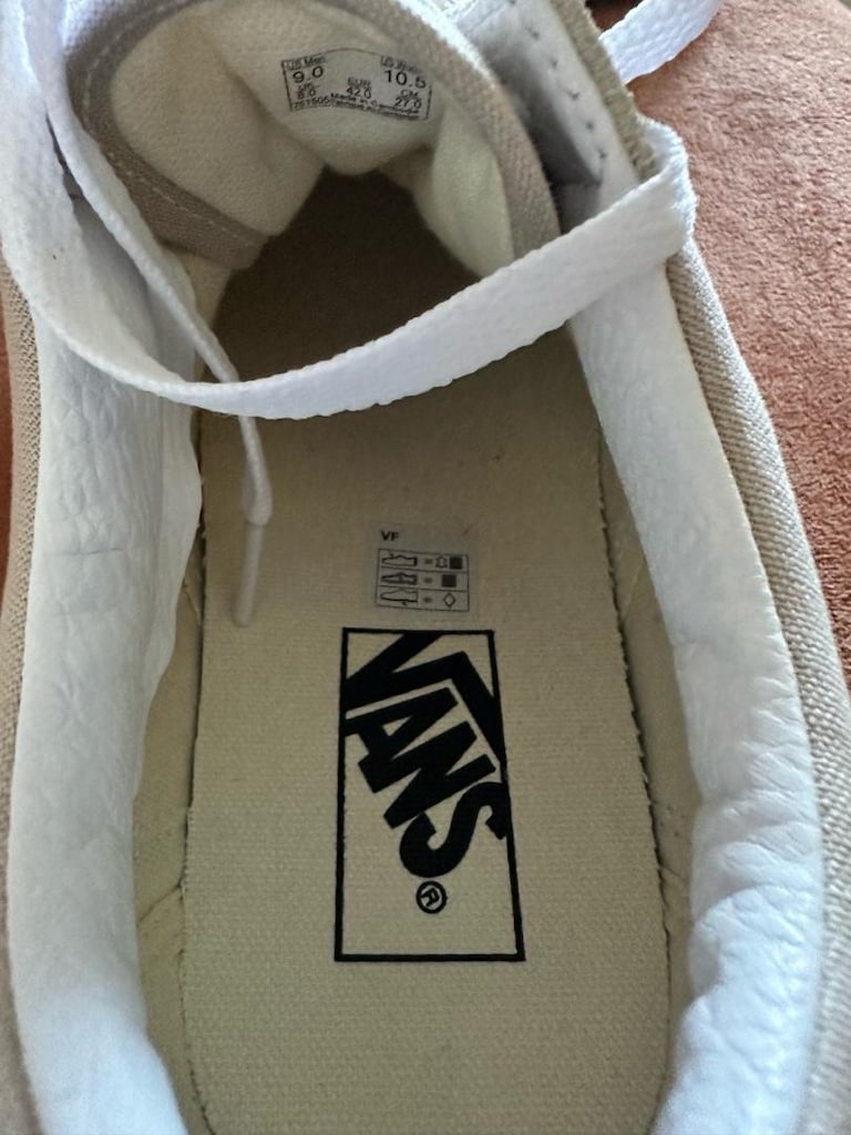 Vans Ayakkabi , Hic giyilmemistir , 42 Numara - 7
