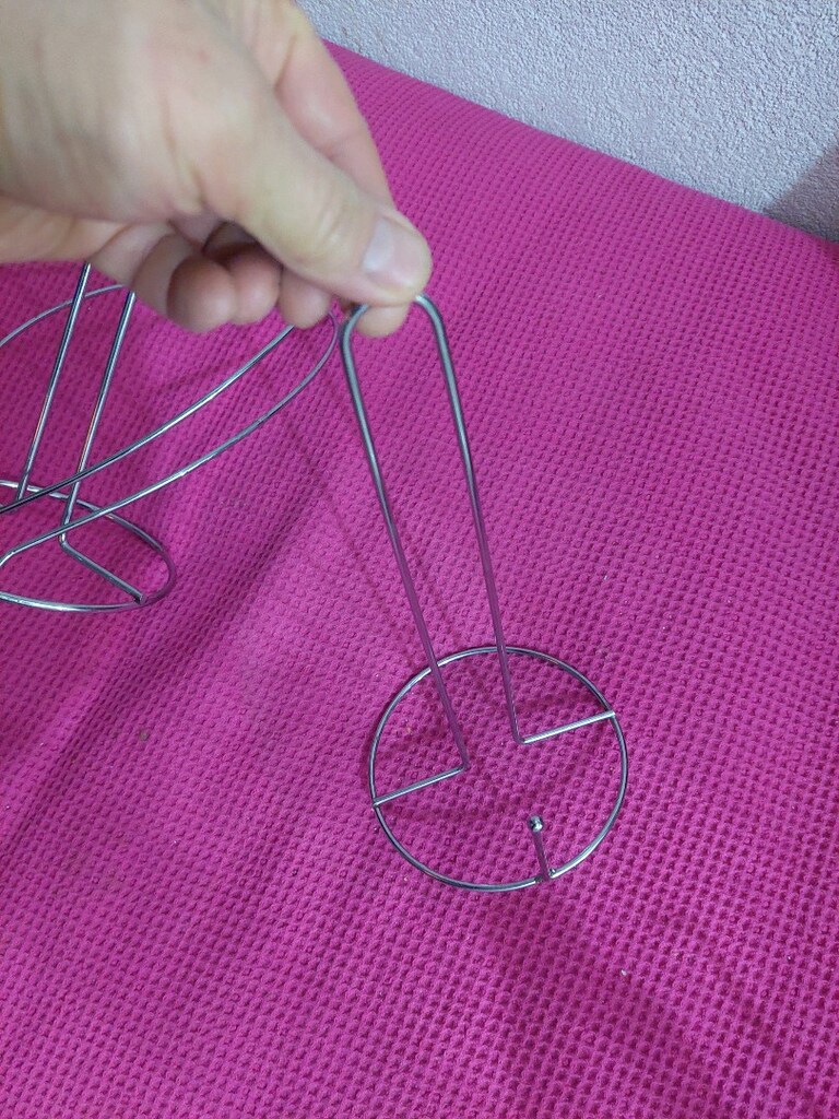 Krom havlu peçetelik. Kanatlı olan 125 tl. - 3
