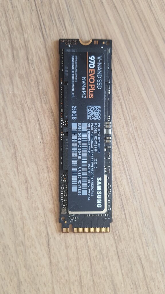 Samsung 970 EVO Plus 250GB NVMe M.2 SSD Temiz, Sorunsuz - 4