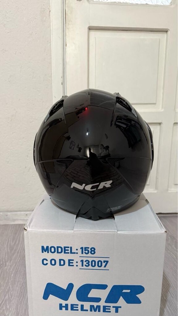 NCR Tam Kask - 4