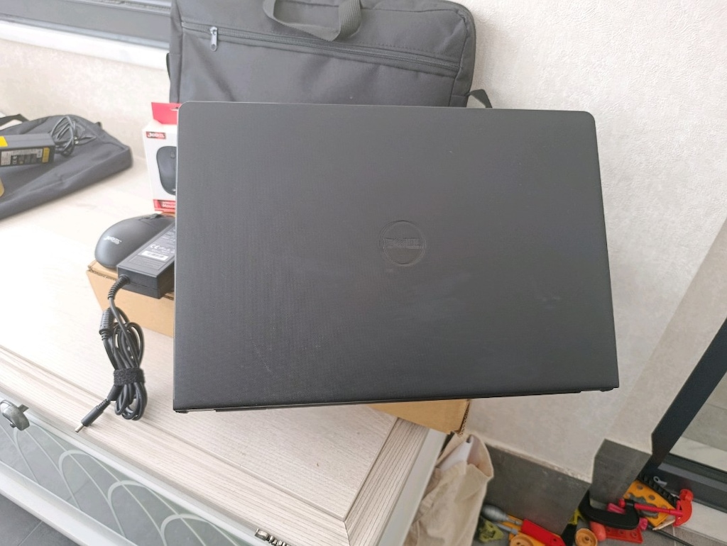 Temiz Dell Inspiron 15 (i3 6. Nesil / SSD / RAM & SSD Yükseltme İmkan - 4