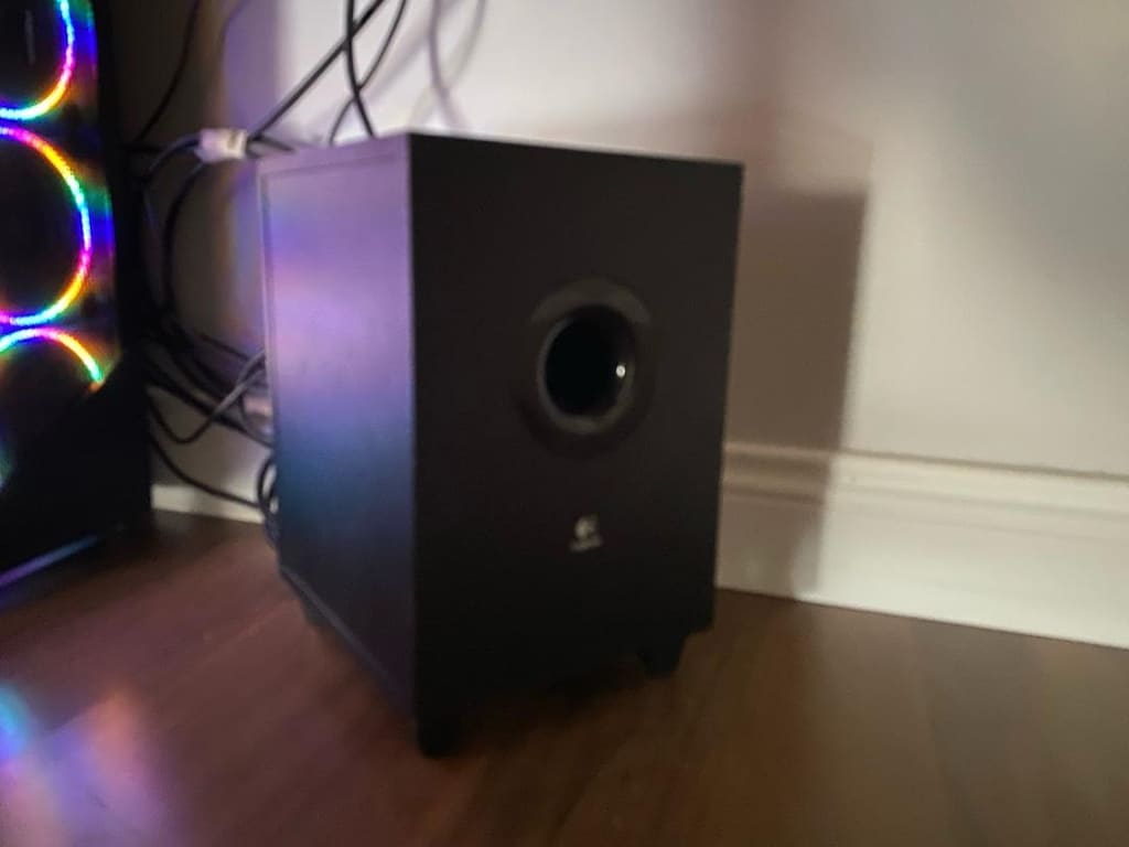 Logitech z-506 5+1 ses sistemi - 4