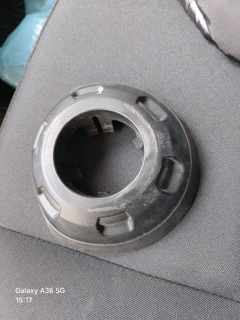 Orijinal Çıkma Ford Transit Park Sensör Kapağı / Yuvası (Braketi) - 2