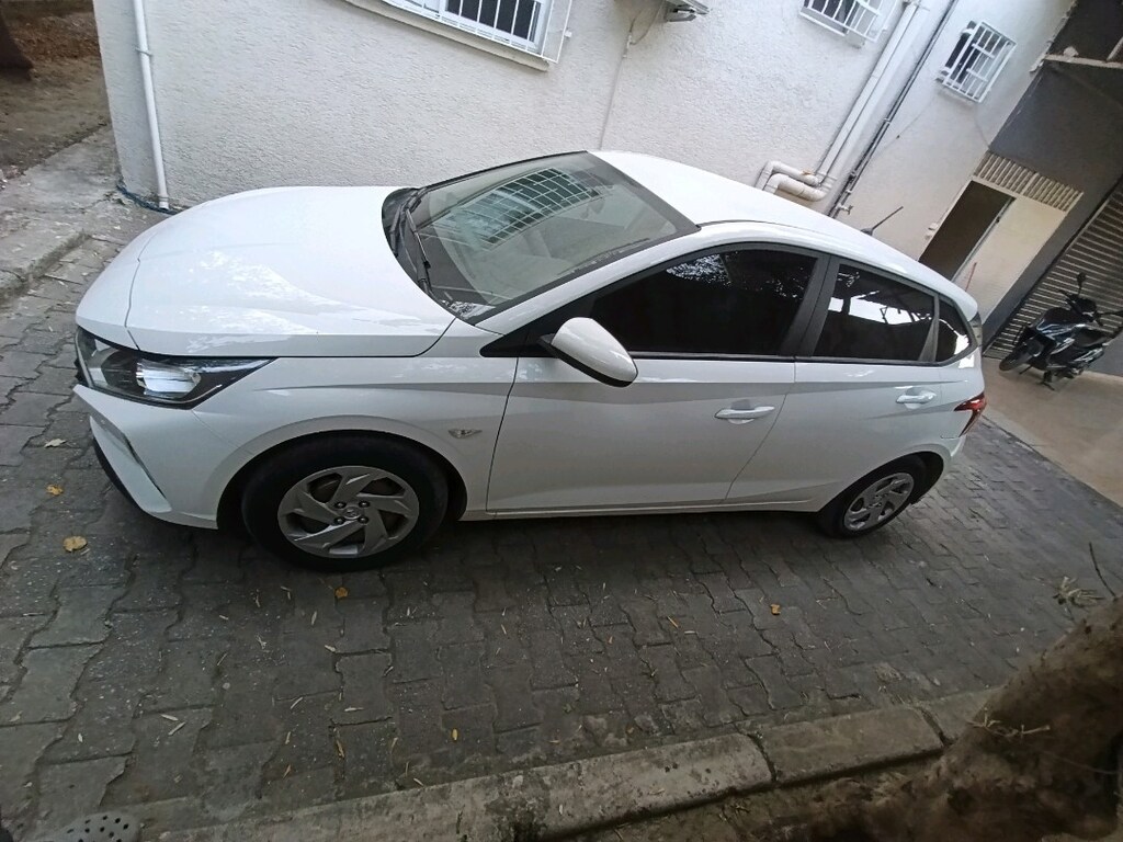 Hyundai i20 - 5