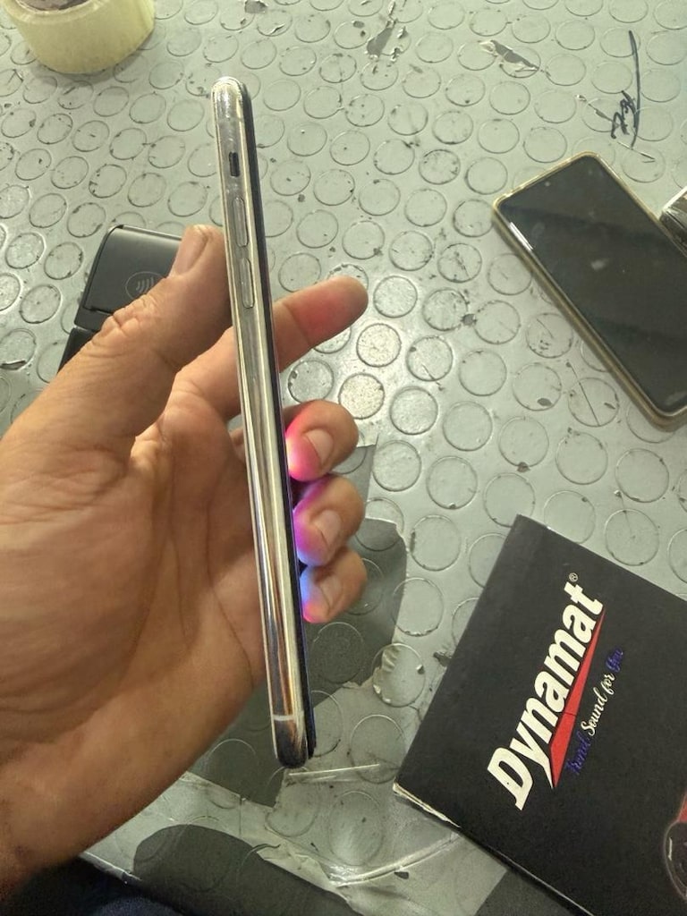 iPhone 11 Pro Max 512 gb yurtdışı 1,5 yıl açık - 3